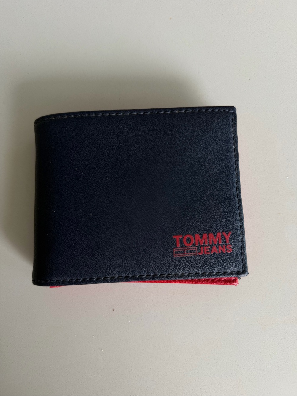 Tommy Hilfiger Blu&Red Wallet - never used - basically new